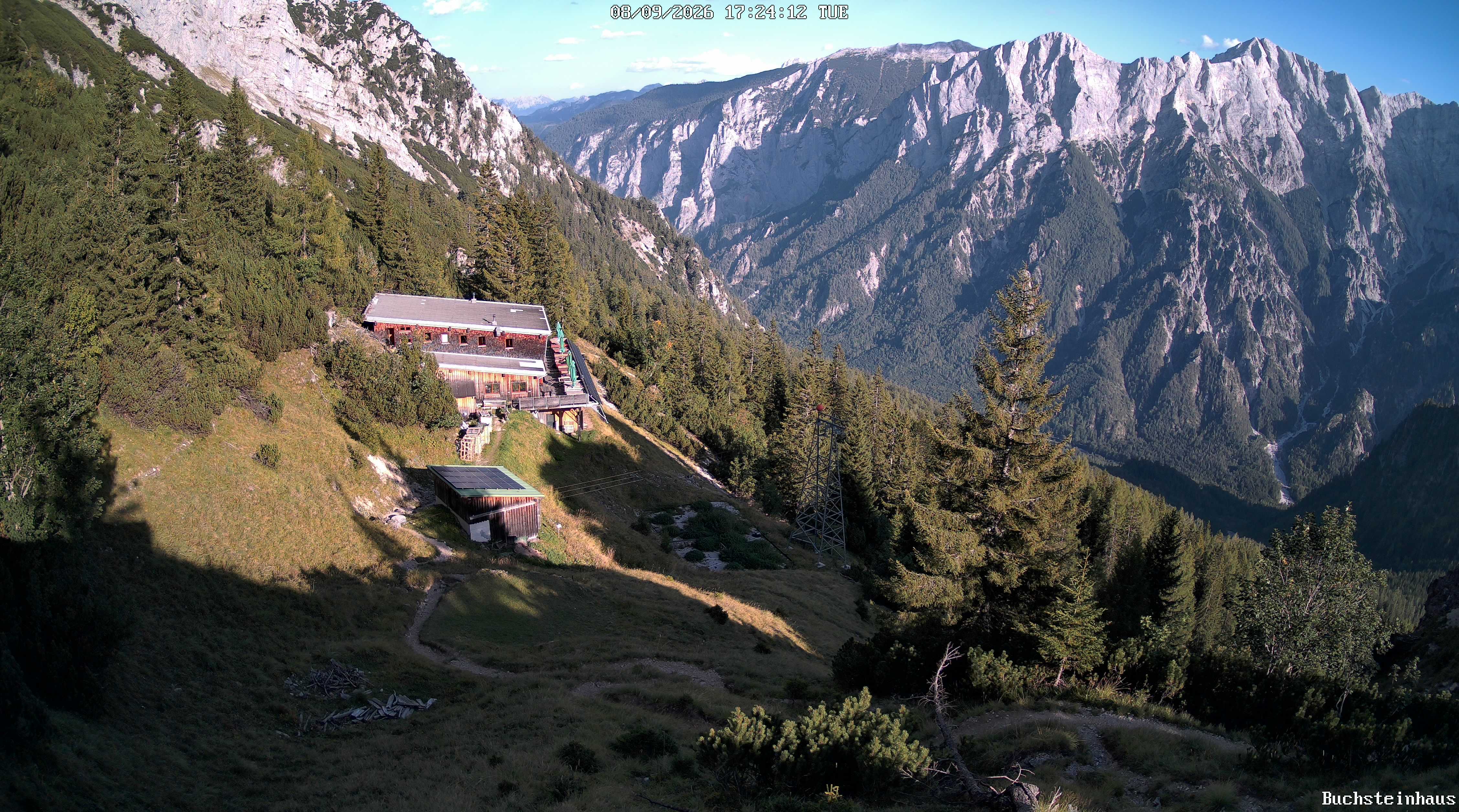 View to the southeast in the Gesäuse National Park: Official Gesäuse National Park webcam image looking southeast.
